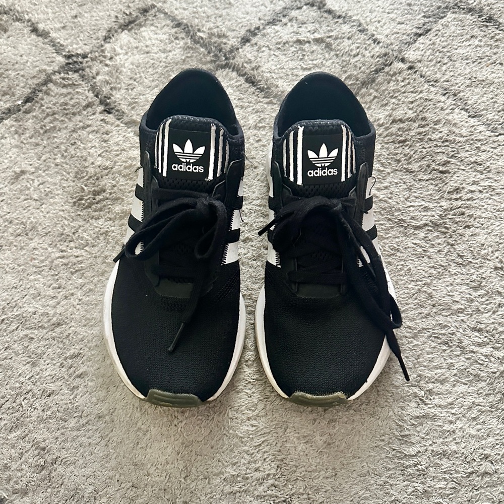 Adidas Ultraboost Sneakers
